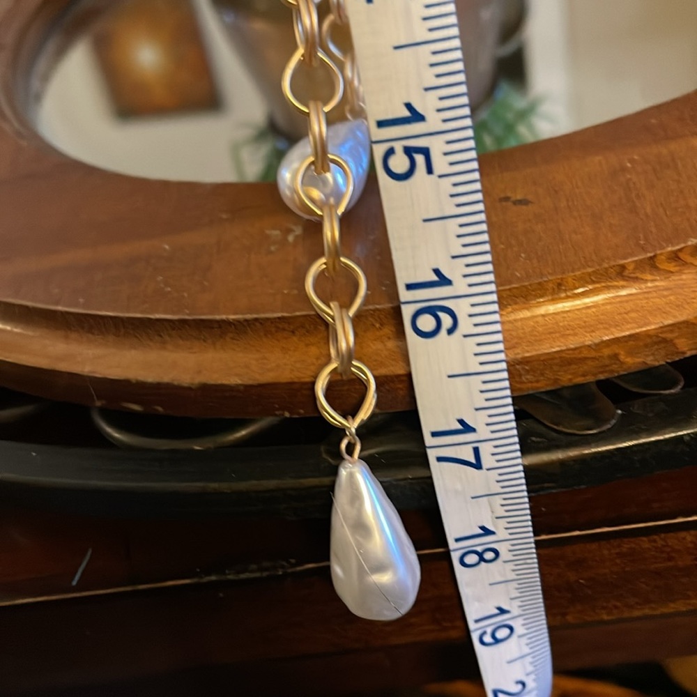 NWT Southern Living brushed gold and pearl necklace - Picture 4 of 4